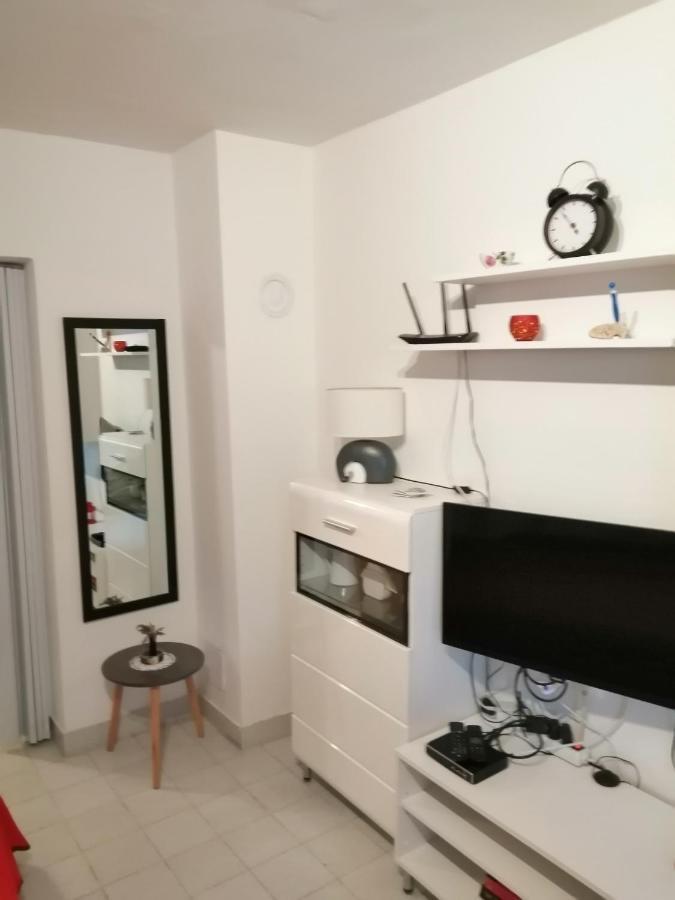 Apartment Rojal Mali Lošinj Dış mekan fotoğraf