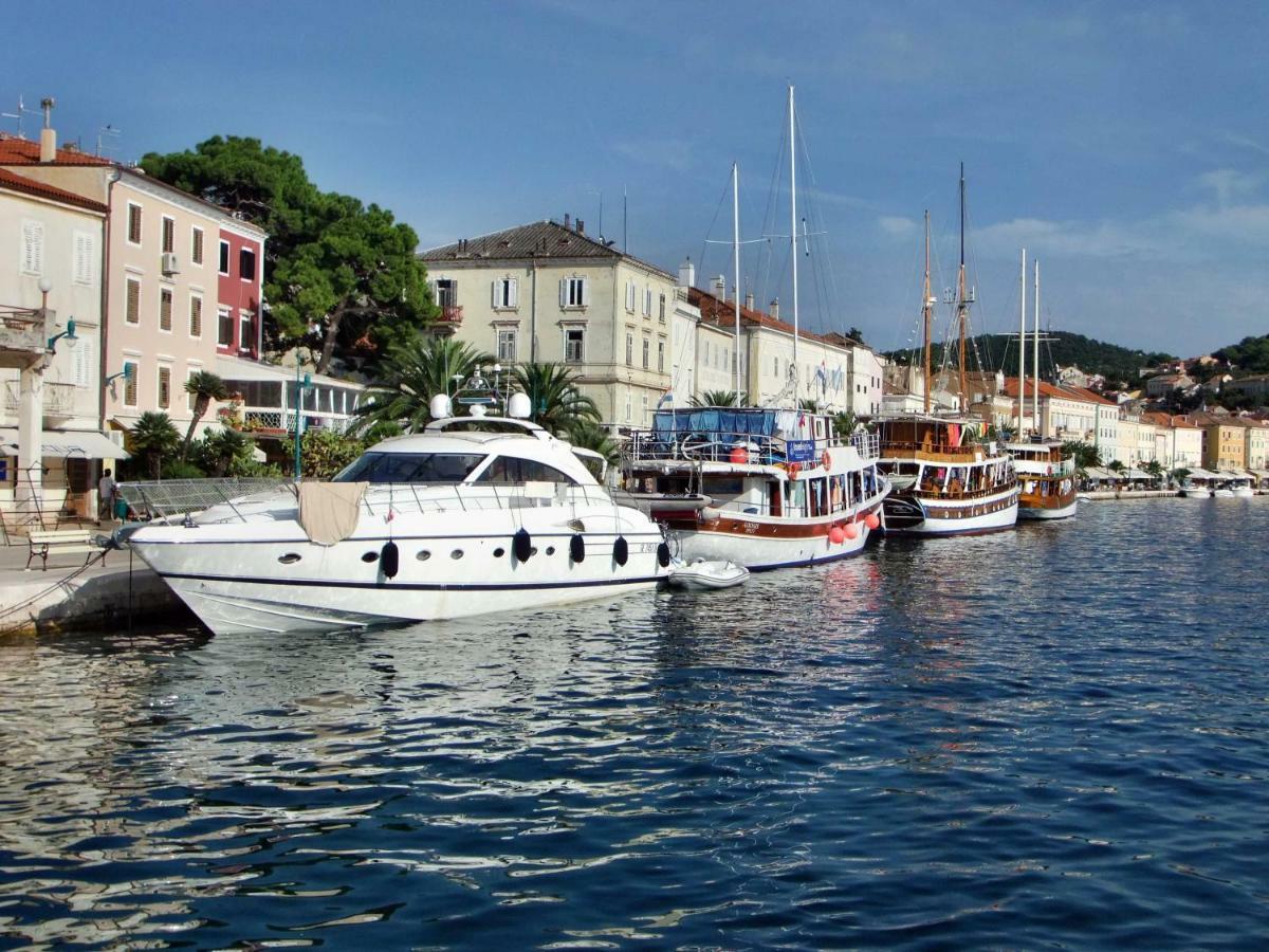 Apartment Rojal Mali Lošinj Dış mekan fotoğraf